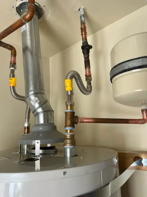 Water heater installation and plumbing repair in Killian Pines